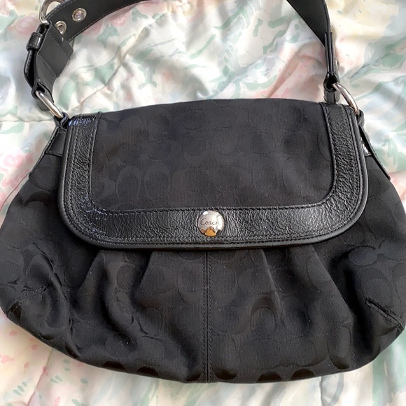 Coach purse, used a three times - Picture 2 of 5